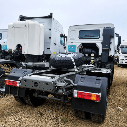 Used Sinotruk Howo 4X2 Tractor Truck - 4x2 Tractor - China Used Heavy Truck Exporter | Yinsutong Automobile
