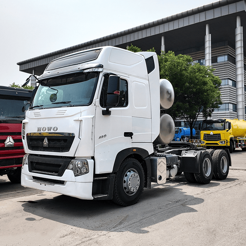 Used CNG Howo T7 6×4 Tractor Truck - 6x4 tractor - China Used Heavy Truck Exporter | Yinsutong Automobile
